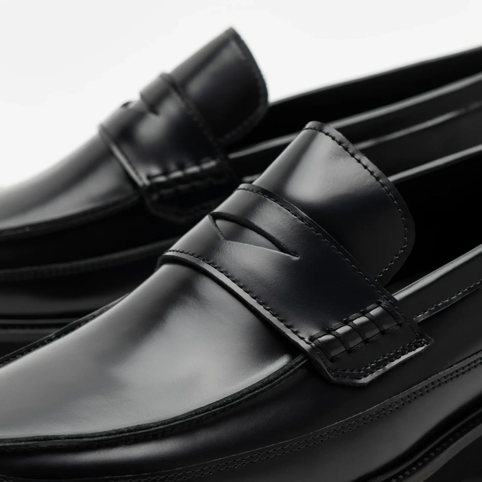 Adler Black Leather Lug Penny Loafers - Image 5