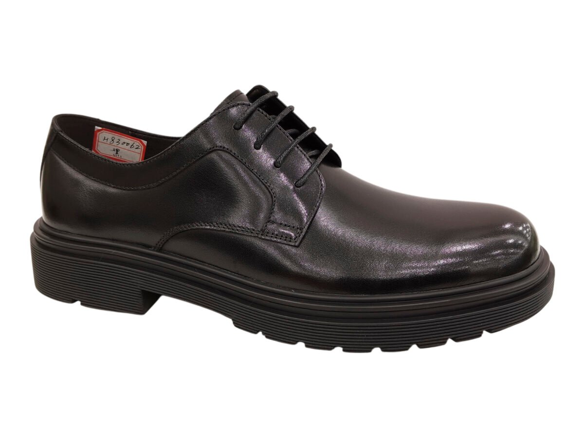 Thick Rubber Sole Leather Shoe - Image 3